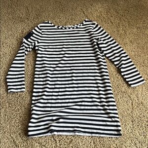 Vineyard Vines Navy and White Striped dress